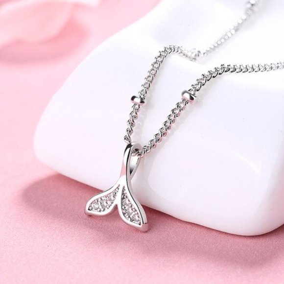 Beautiful Crafted 925 Sterling Silver Shiny Zircon Mermaid Bracelet - Picture 3 of 8